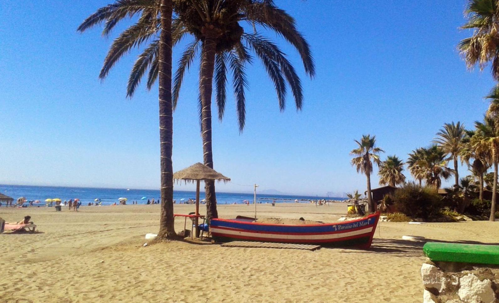 Impressive Apartment With 3 Bedrooms Metres From The Beach Estepona Esterno foto