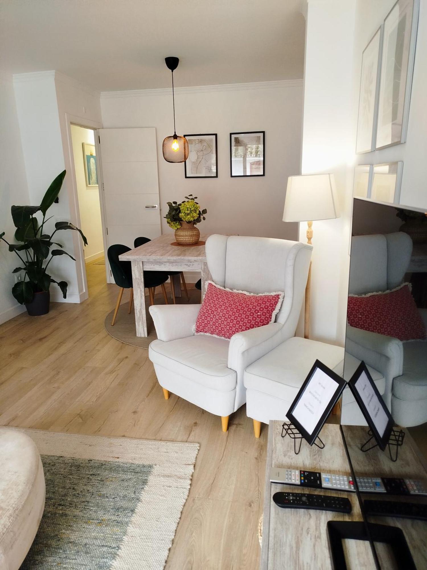 Impressive Apartment With 3 Bedrooms Metres From The Beach Estepona Esterno foto